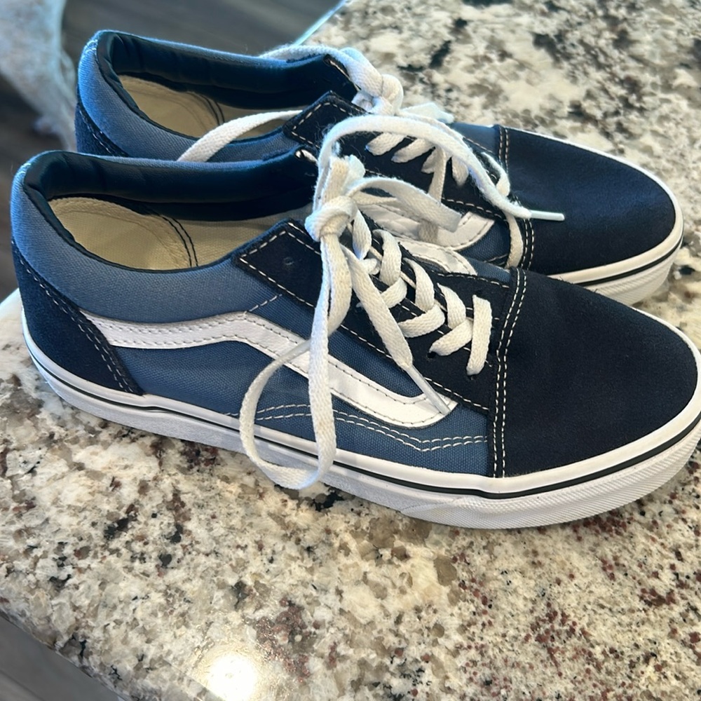 Youth size 3 Vans